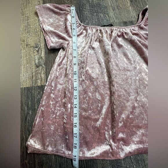 Forever 21 Pink Velvet On/Off the Shoulder Women's Blouse Size Small - Picture 6 of 7